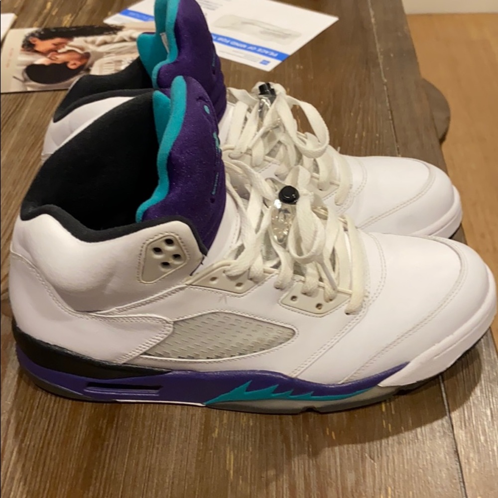 Authentic Air Jordan 5 Retro Grape